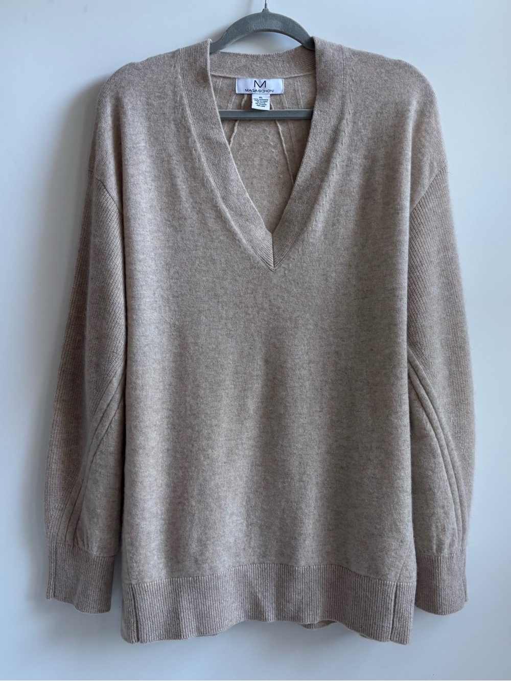 Magaschoni 100% Cashmere V-neck Sweater Longsleeves and Ribbed Trim Cream Sz XL